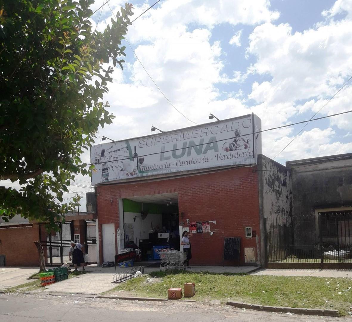 Depósito Galpón en Venta Ubicado en Banfield, Lomas de Zamora, G. B. a. Zona Sur 2