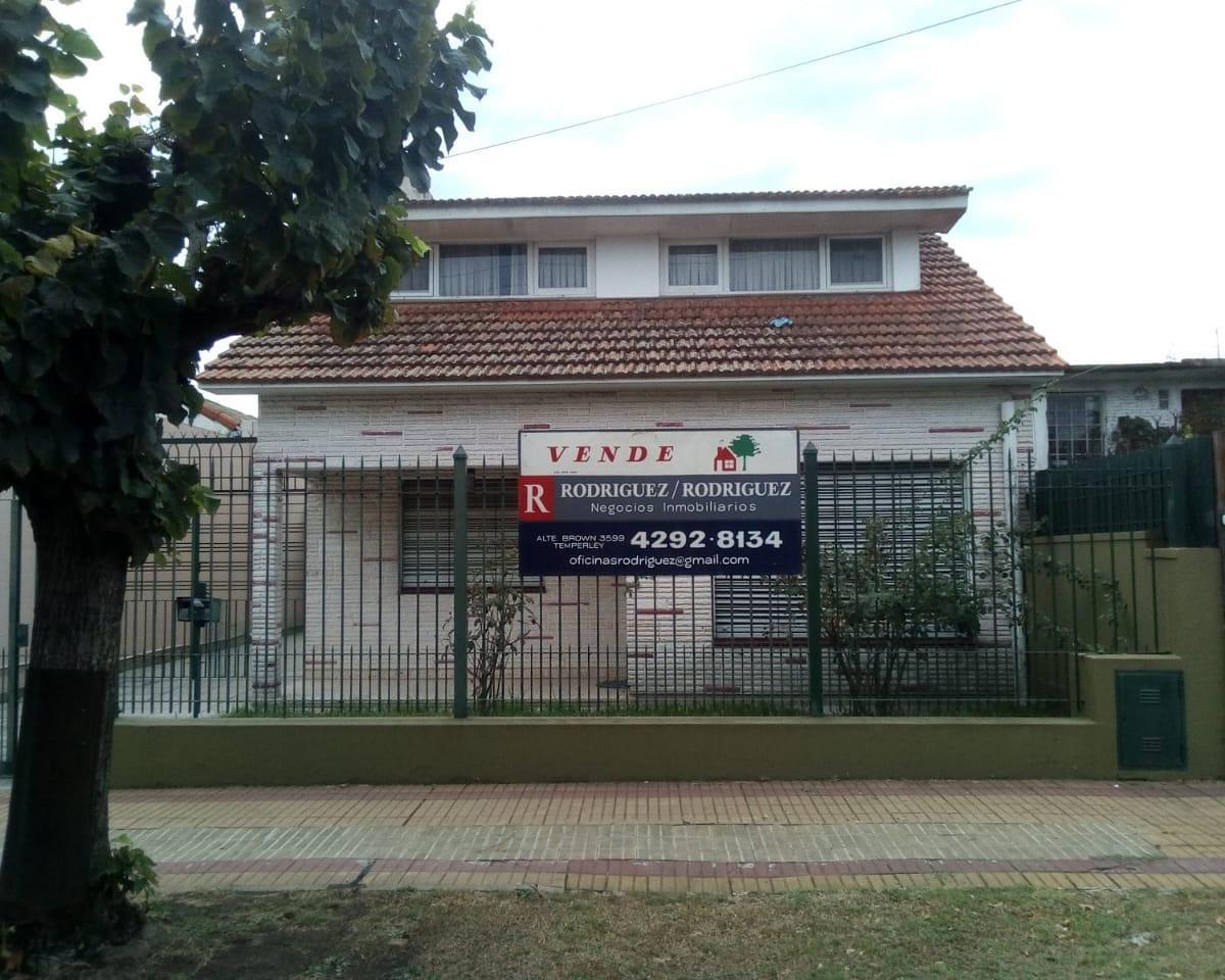 CHALET EN LOTE DE 10 X 36
