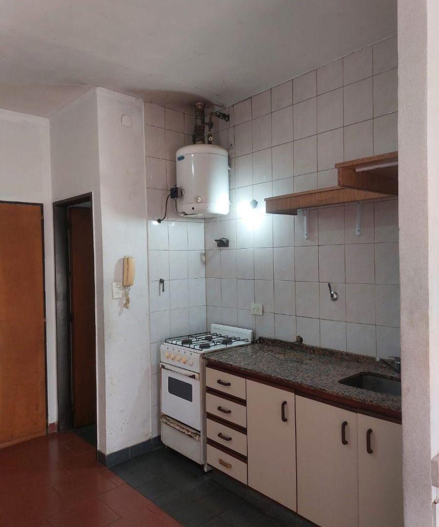 Foto de DEPARTAMENTO EN PRIMER PISO POR ESCALERA, imagen 4