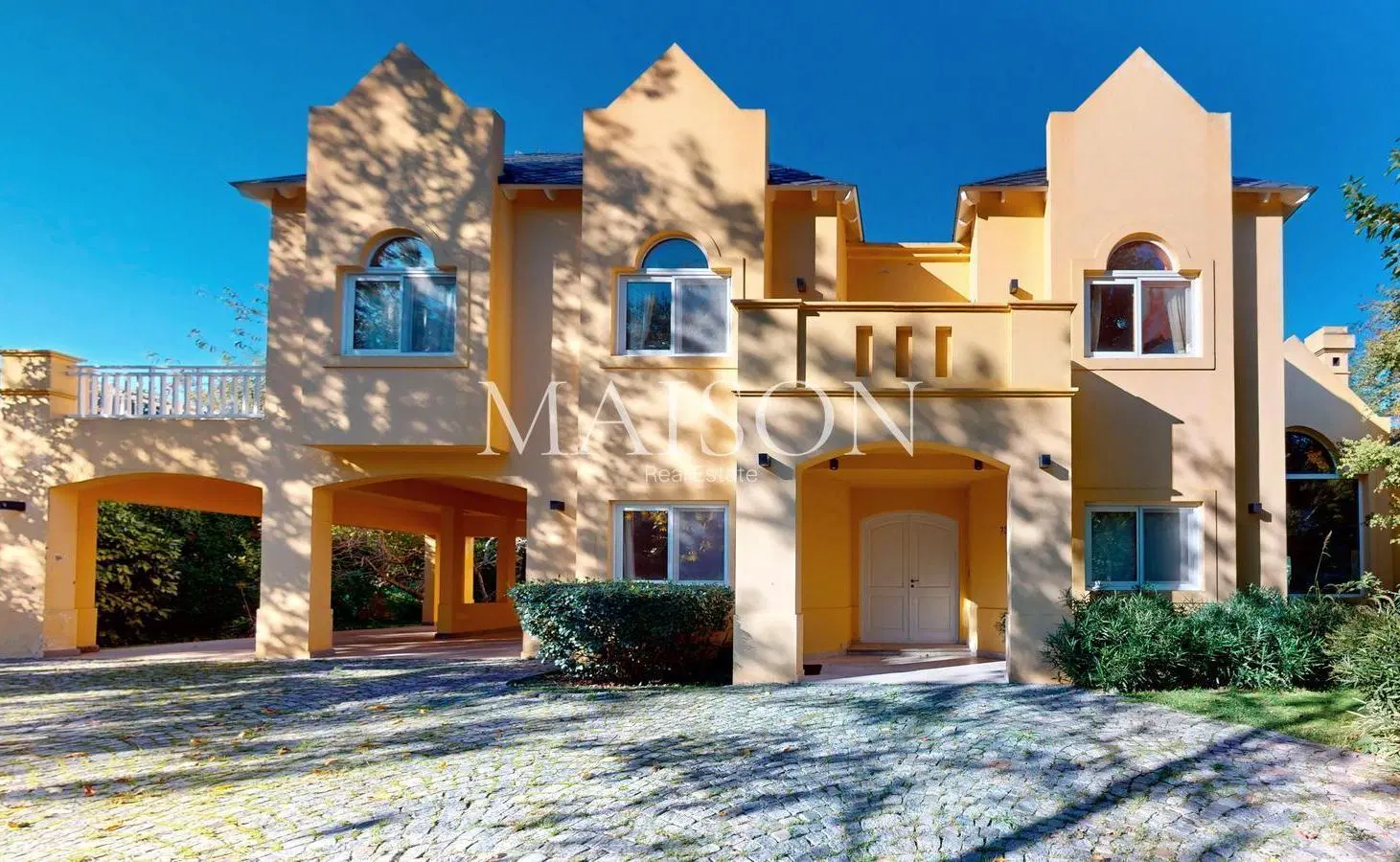 Casa en venta, en Abril Club De Campo 2