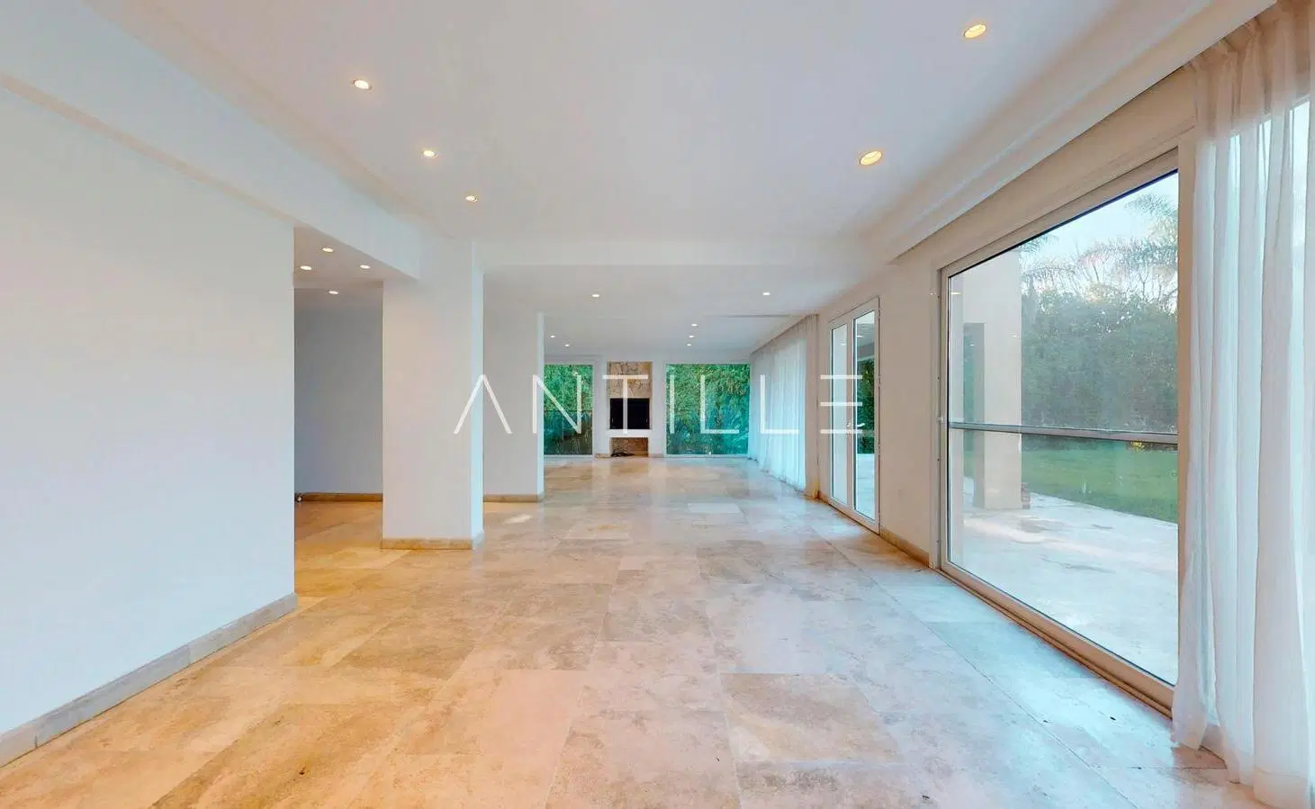 CASA EN VENTA | ABRIL CLUB DE CAMPO 2