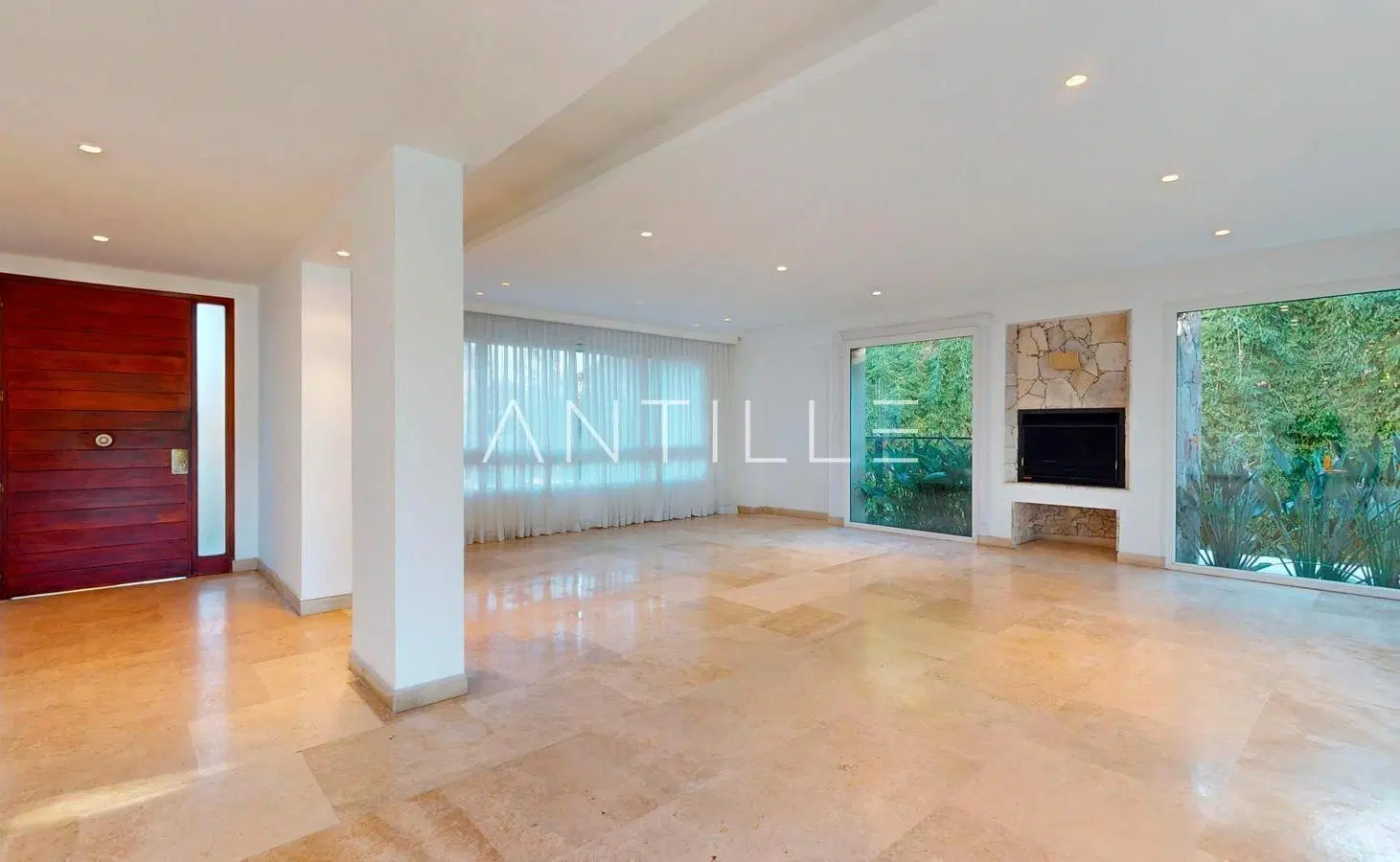 CASA EN VENTA | ABRIL CLUB DE CAMPO 3