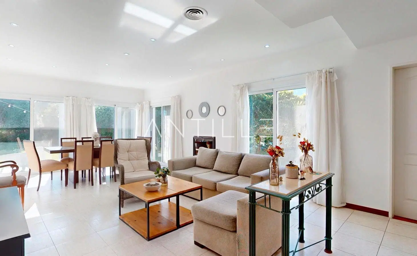CASA EN VENTA | ABRIL CLUB DE CAMPO 3