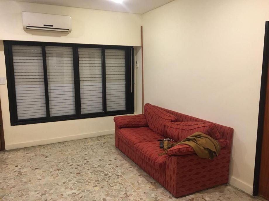 Chalet en Venta 5 Ambientes Con Departamento, Villa Tesei, Hurlingham