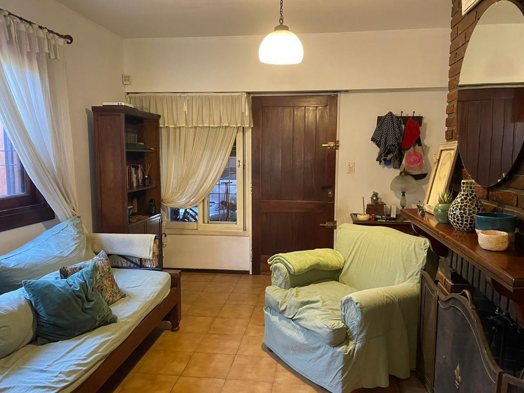 Amplio Chalet en Barrio Ingles 4