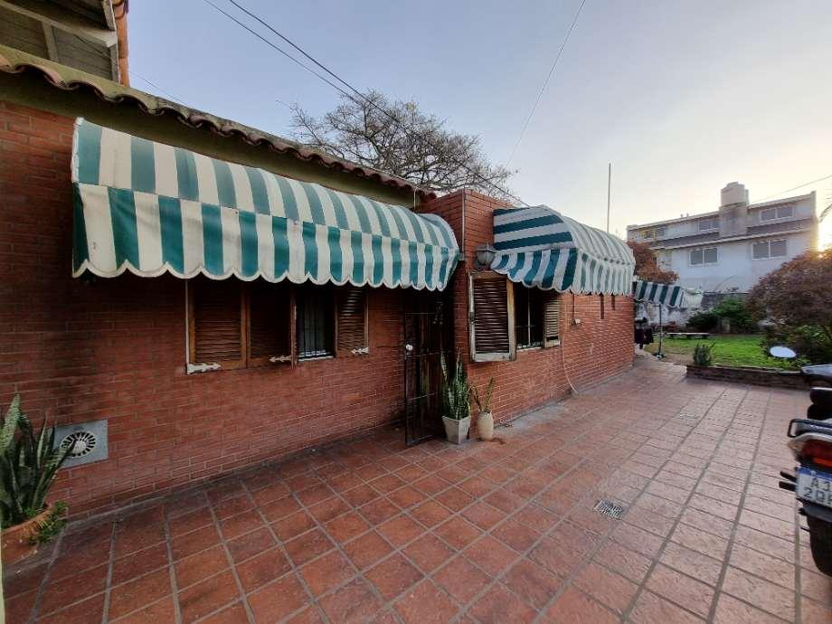 Casa Ideal 2 Familias, Venta en Block. Nuevo Valor 4