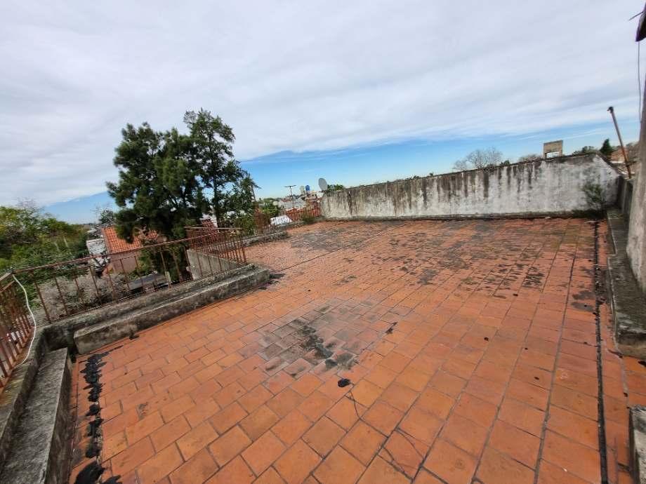 Departamento 4 Amb. Mas 4 Locales Comerciales 2