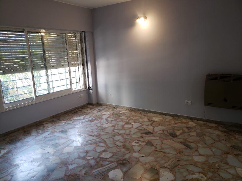 INMUEBLE IDEAL 2 FAMILIAS MAS UN GALPON