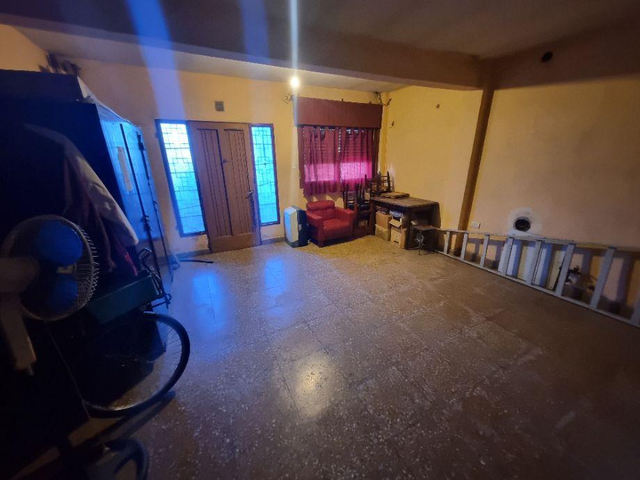 Casa 4 Ambientes Mas un Departamento 3