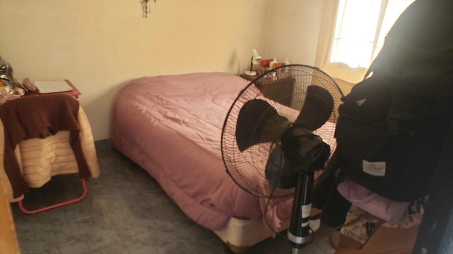 Foto de VENTA DE 2 LOCALES MAS 3 VIVIENDAS., imagen 3