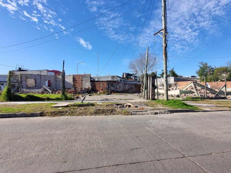 Único Lote en Zona Industrial 1 4