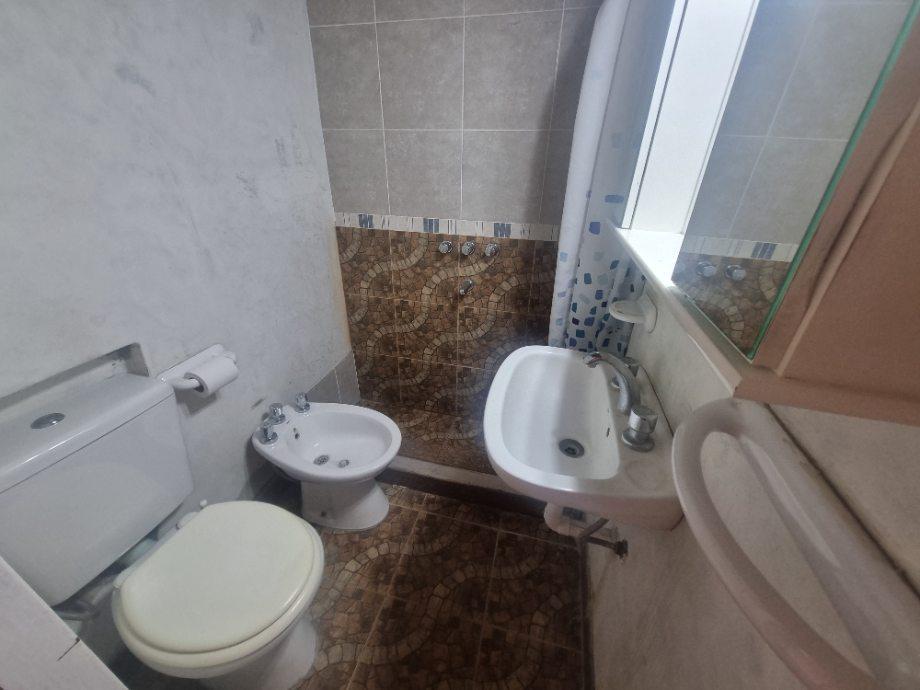 Casa Tipo PH en Planta Alta 4 Ambientes 2