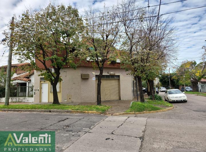 Locales Comerciales Con Vivienda, Hurlingham Centro 2