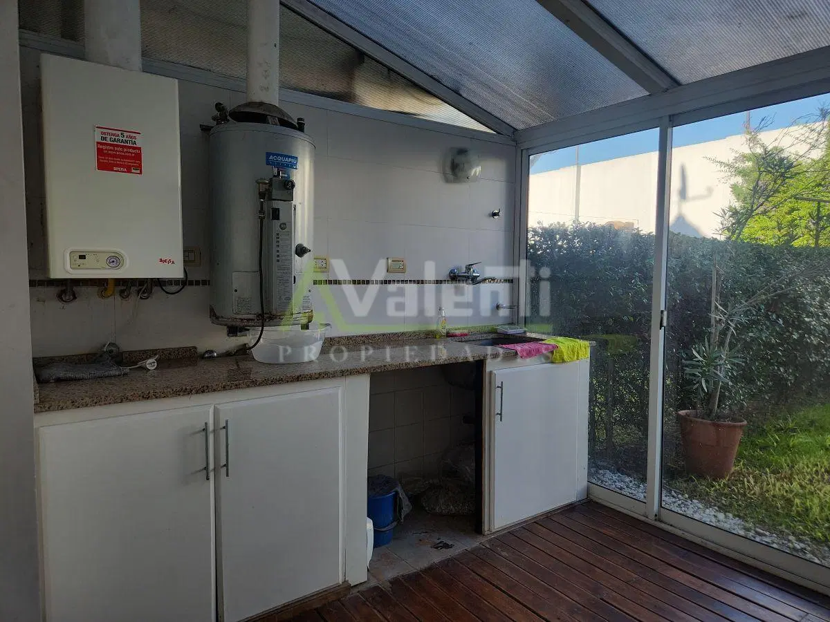 Triplex 4 Ambientes En Venta Con Amenities, Apto Credito Hipotecario, Barrio El Mirador, Hurlingham 3