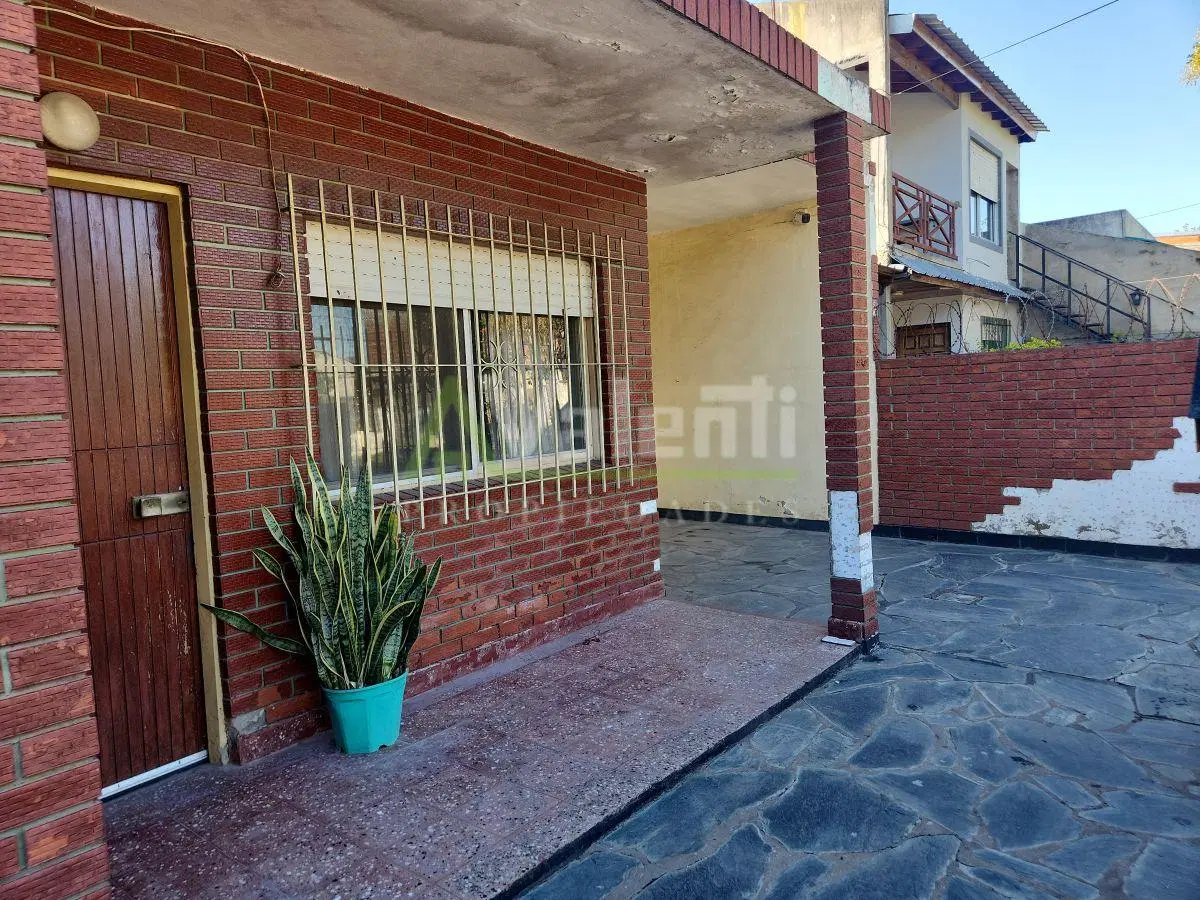 Casa 3 Ambientes En Venta Con Patio y Garage, William C. Morris, Hurlingham 5