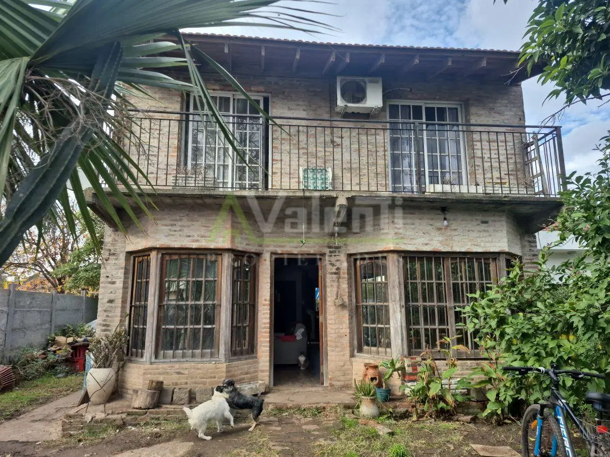 Chalet 4 Ambientes En Venta Con Amplio Jardin, William C. Morris, Hurlingham 2
