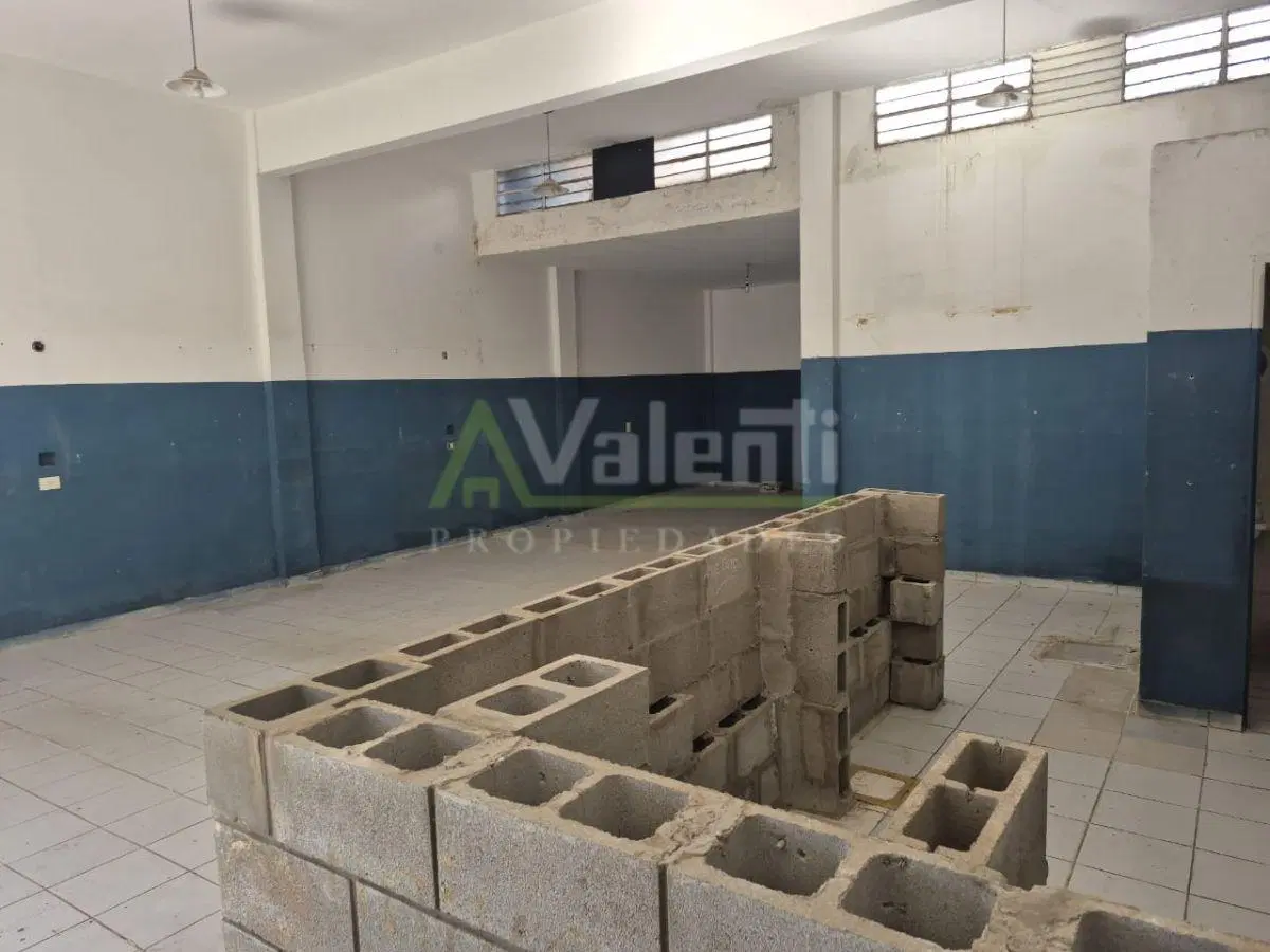 Local Comercial 90m2 Esq. Vergara, Villa Tesei, Hurlingham 2