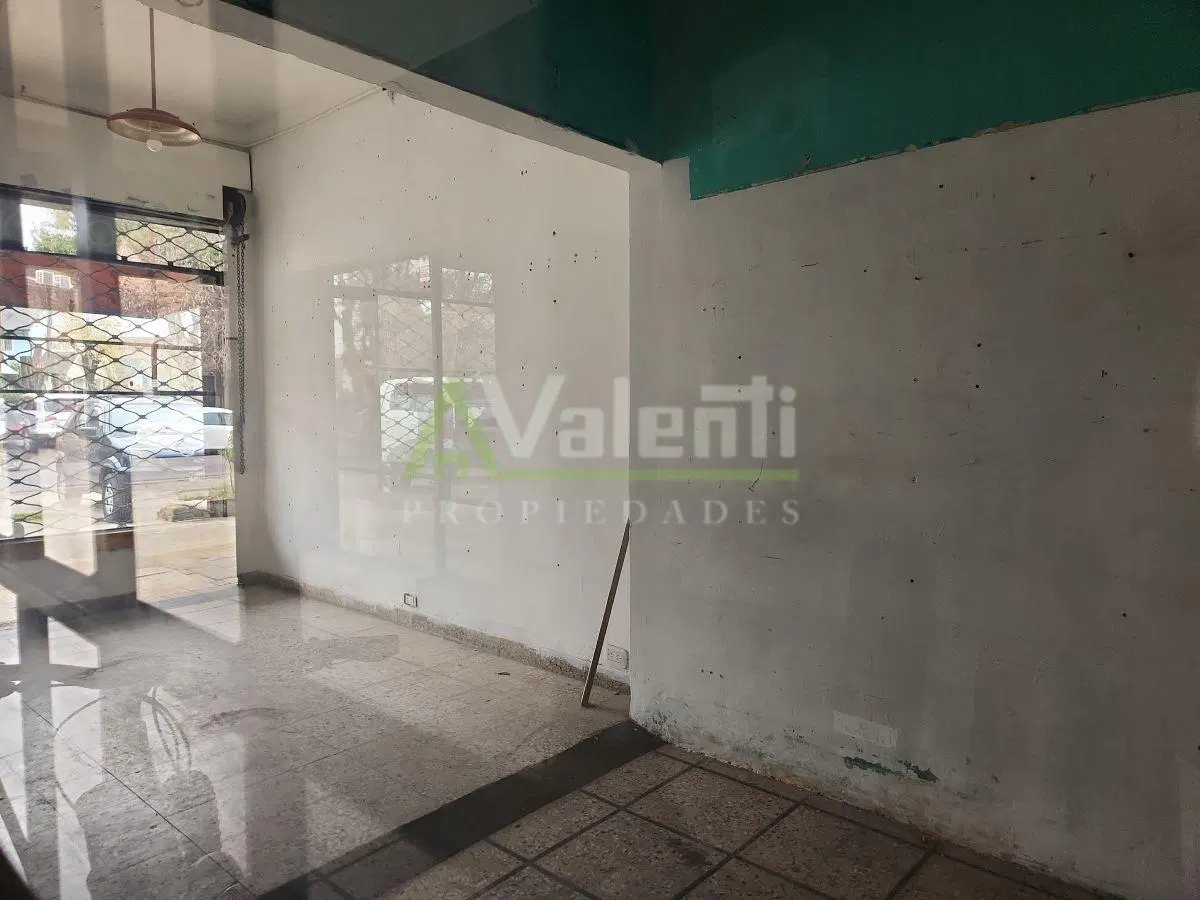Local Comercial 16m2 En Galeria, Frente Av. Vergara, Hurlingham 5