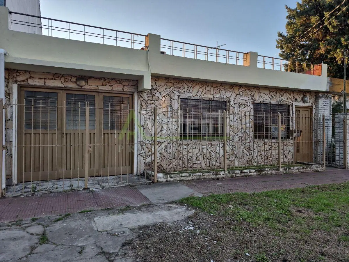 Casa 3 Ambientes En Alquiler Con Quincho y Garage, Parque Johnston, Hurlingham 5