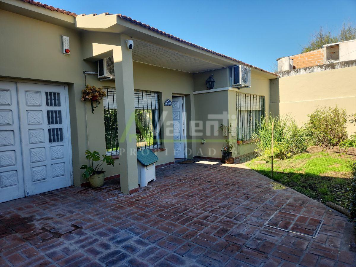 Foto de Chalet 3 Ambientes En Venta Exct. Cond. Con Garage y Jardin, Apto, imagen 1