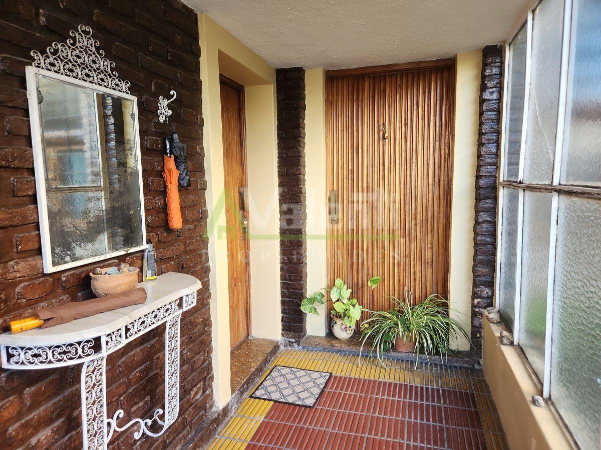 Foto de Chalet 5 Amb. en 1.250m² sobre 3 Lotes En Venta, Apto Emprendimiento, A, imagen 2