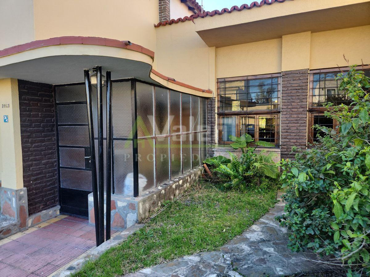 Foto de Chalet 5 Amb. en 1.250m² sobre 3 Lotes En Venta, Apto Emprendimiento, A, imagen 5