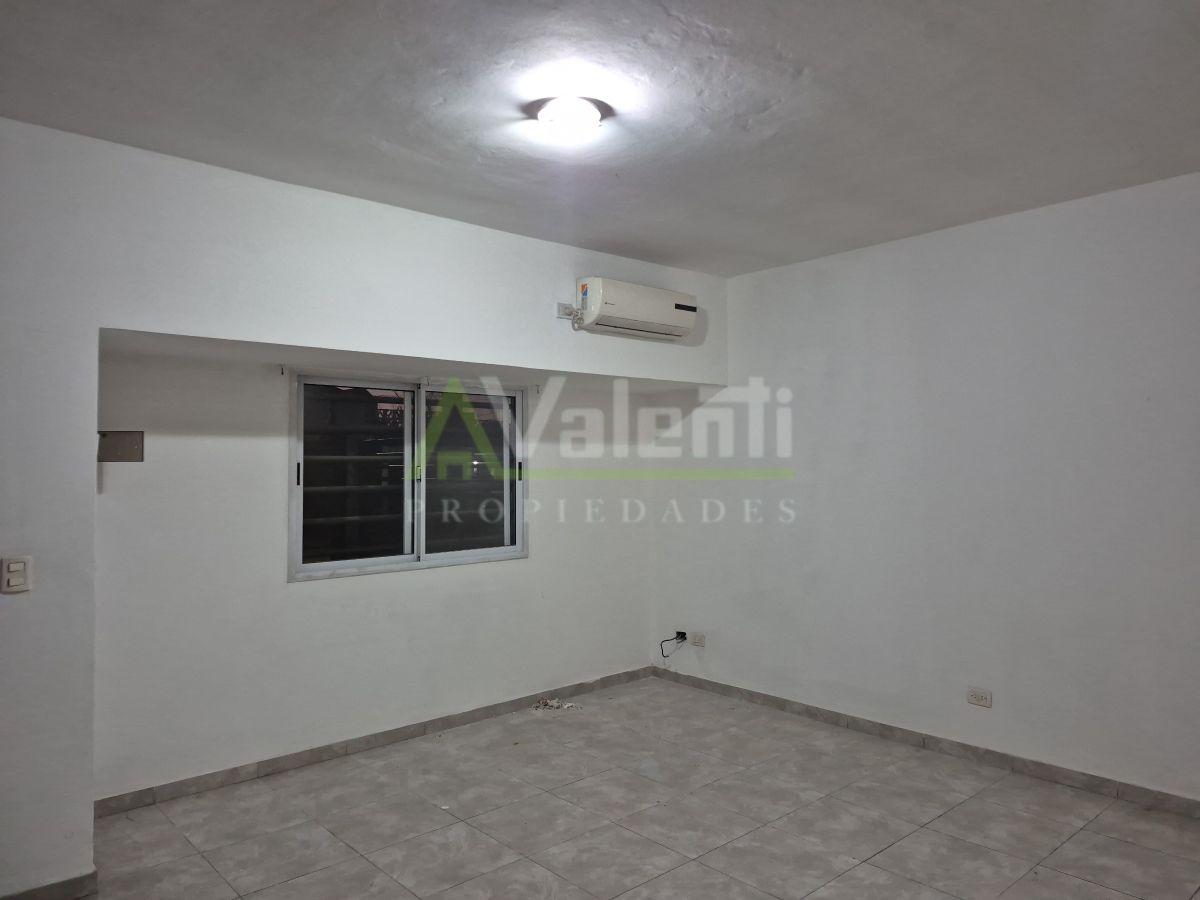 Foto de Departamento 2 Ambientes En Alquiler Con Cochera, Complejo Palmeras 1, imagen 2