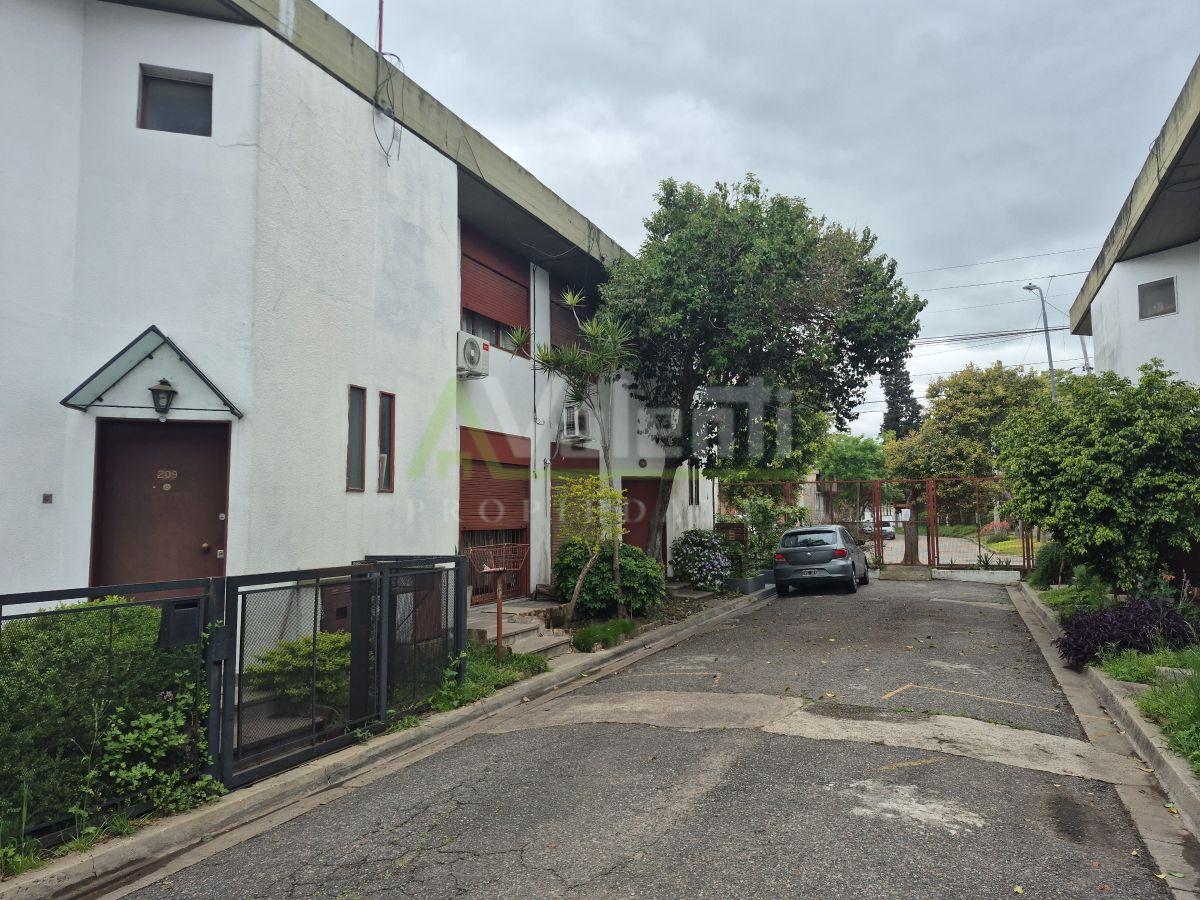 Foto de Duplex 4 Ambientes 95m2 Con Playa Estacionamiento, Apto Credito, Barrio, imagen 2
