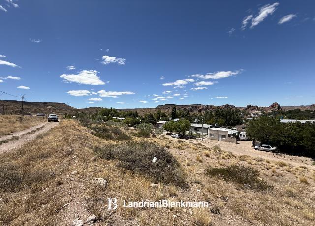 Terreno en Piedra del Aguila 2