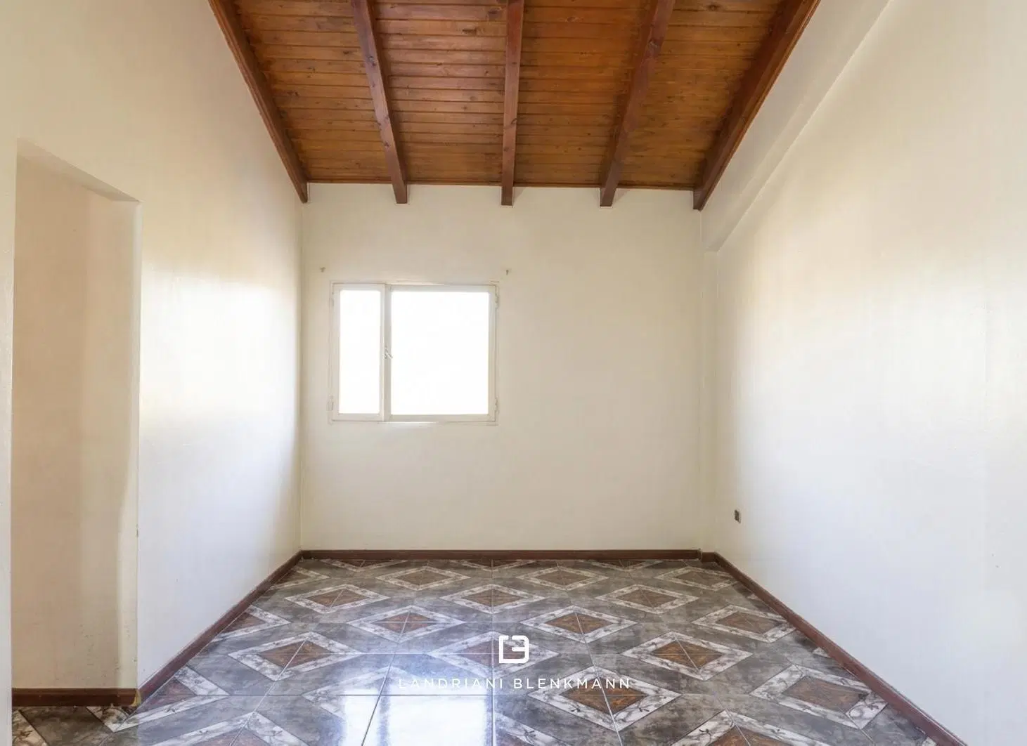 Departamento B° Mercantiles 5