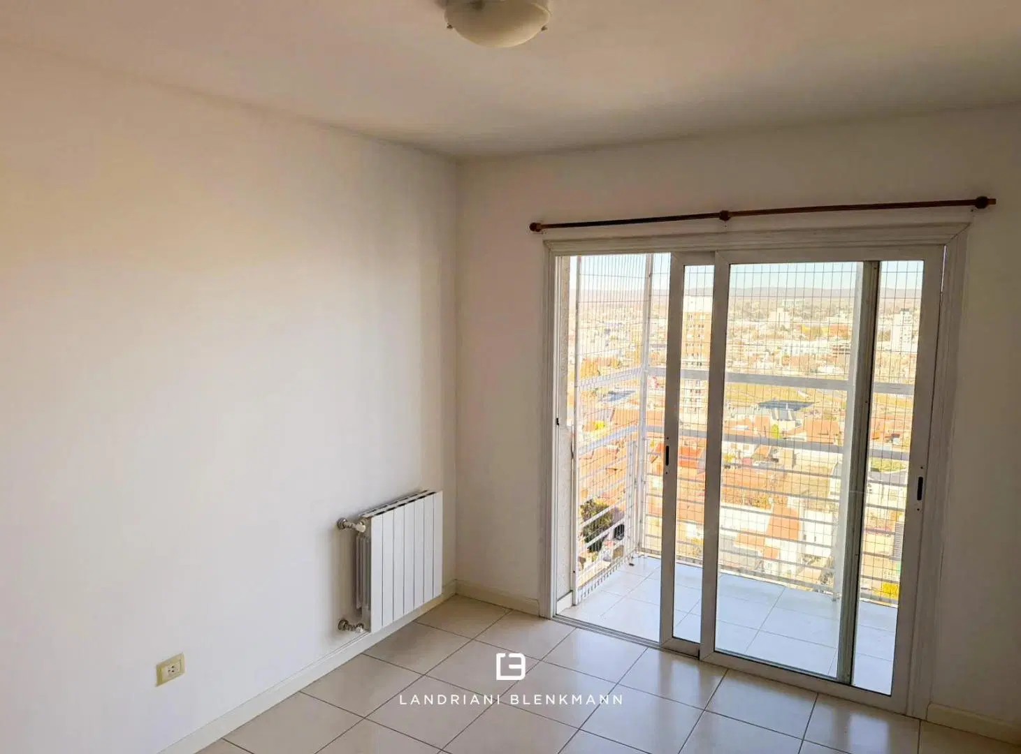 Departamento en Neuquén, 2 Hab calle SAN JUAN, Santa Genoveva 8