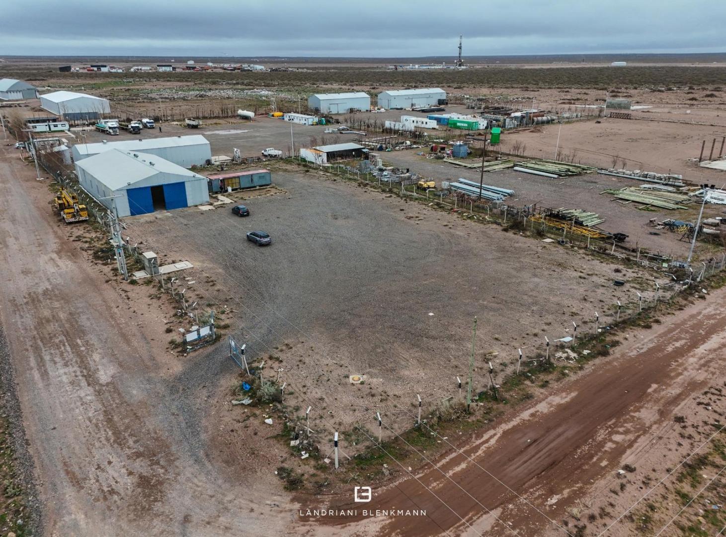 Foto de Venta Galpon con Trailer Parque Industrial en Añelo, imagen 3