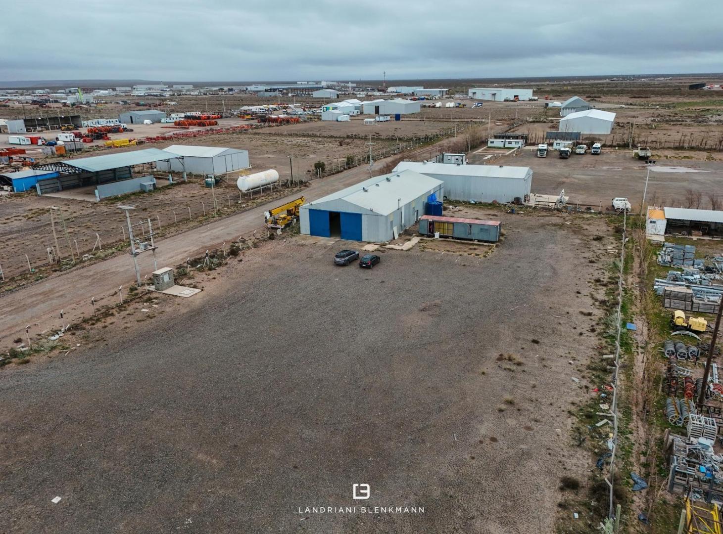 Foto de Venta Galpon con Trailer Parque Industrial en Añelo, imagen 1