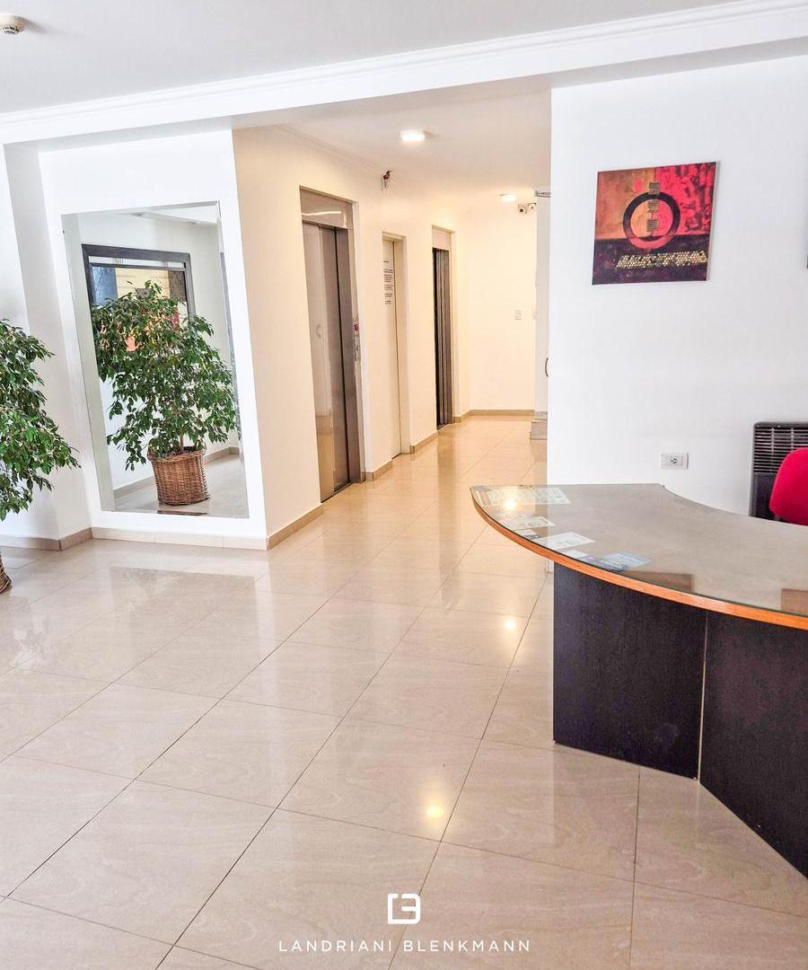 Foto de Alquiler Departamento 3 Dorm. | Baño en suite | 2 Cocheras, imagen 2