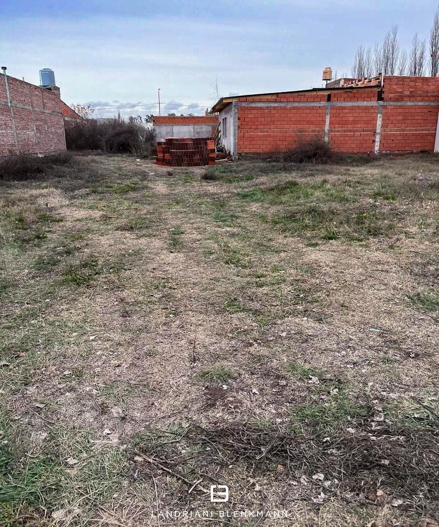 Foto de Lote en Alfredo Zitarrosa al 100 – Fernández Oro, imagen 1