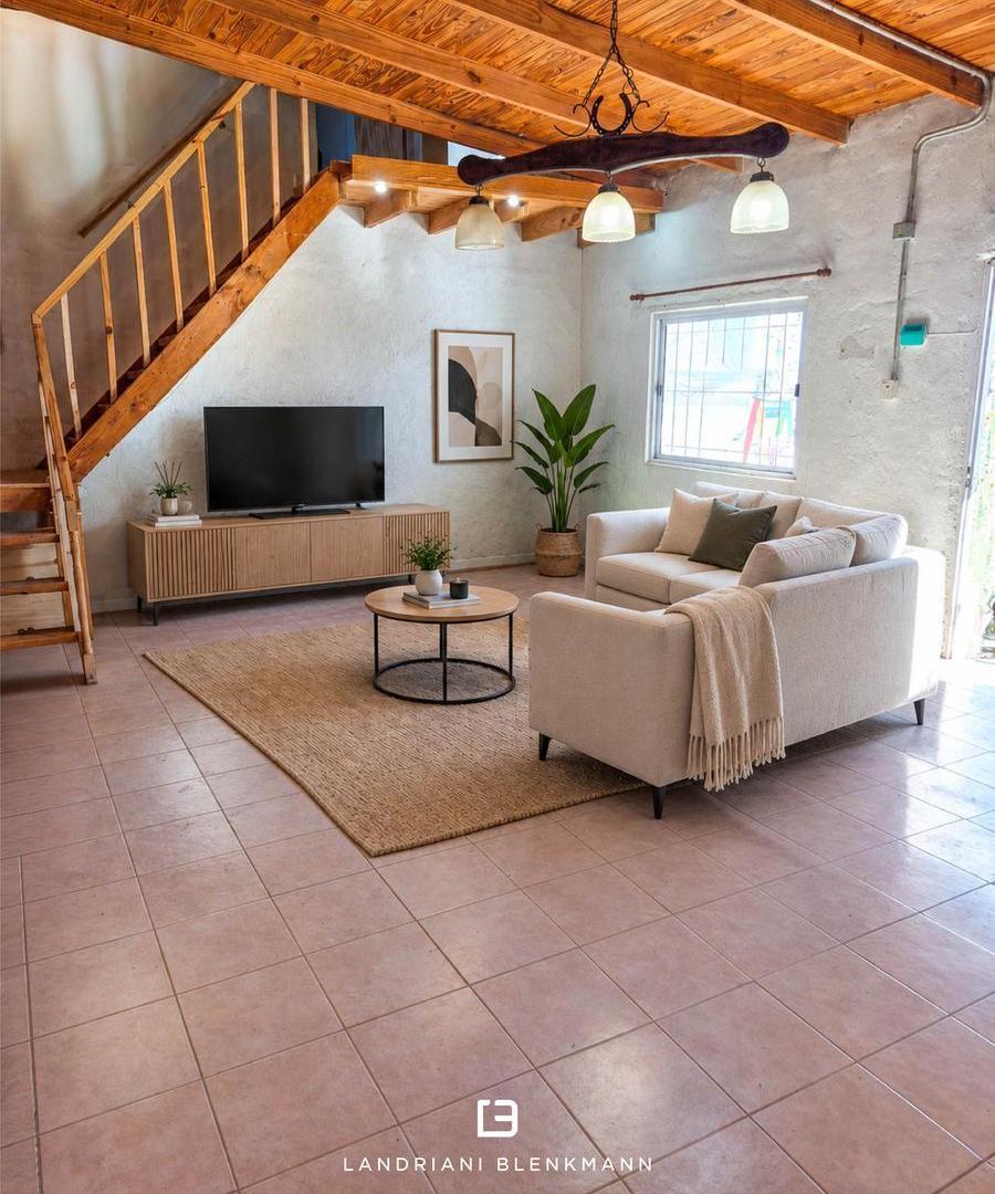 Foto de Casa en Venta Lago Pellegrini | 2 Dorm. con Amplio Patio, imagen 3