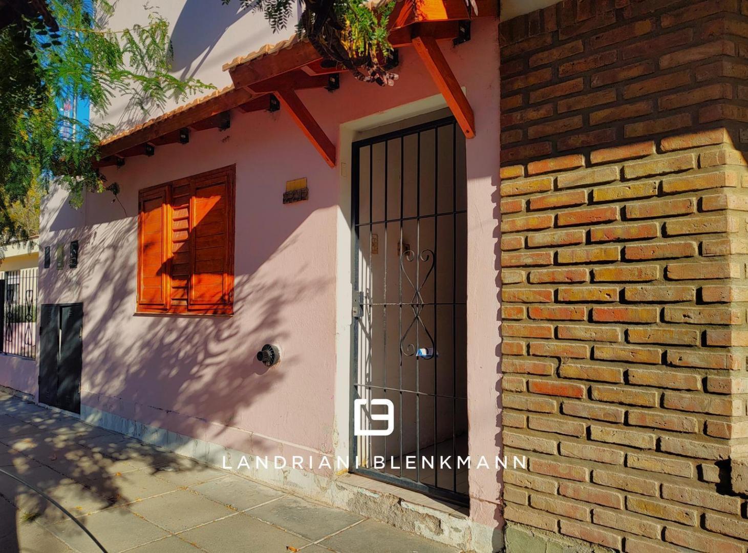 Foto de Departamento dos dormitorios con patio - Bº 14 de Octubre - Neuquén, imagen 1