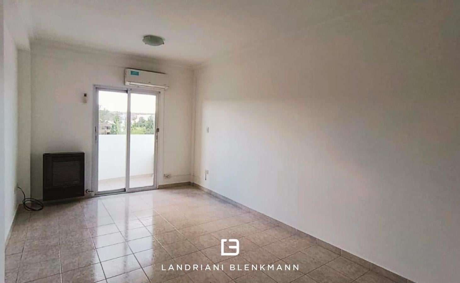 Foto de Alquiler de dpto 2 habitaciones c/cochera. Leloir 339, imagen 5