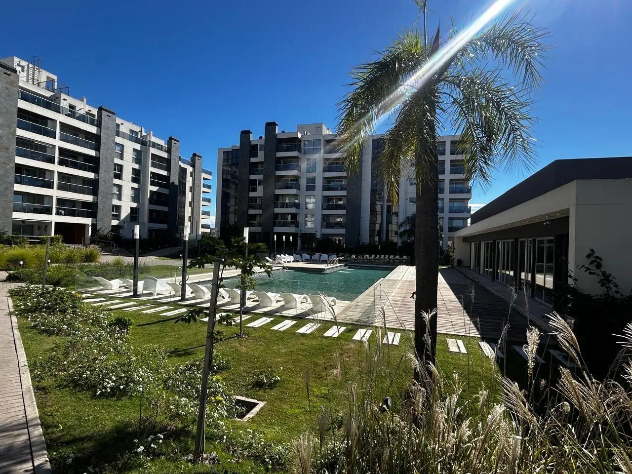 ALQUILER DPTO DE CATEGORIA - URCA 5