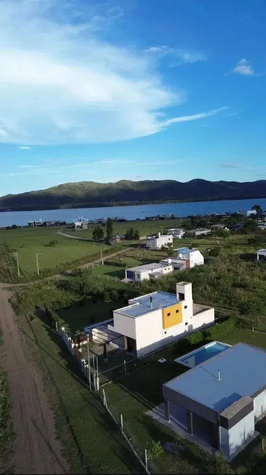 Terreno En Venta Con Vista Al Lago Los Molinos - Los Espinillos - Potrero De Garay. 2