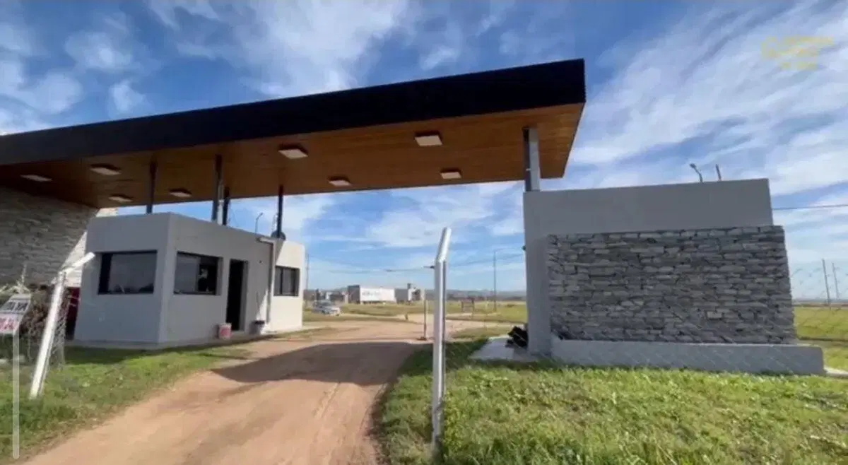 Vendo Terreno En Barrio La Ernestina - Camino Malagueño 2