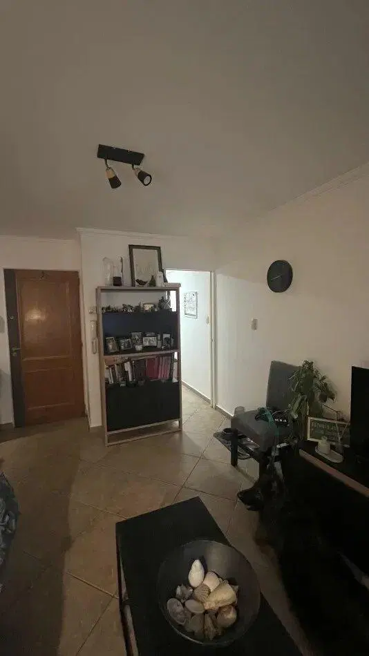 Venta General Paz - Departamento De 1 Dormitorios Frente A La Plaza Alberdi. 1
