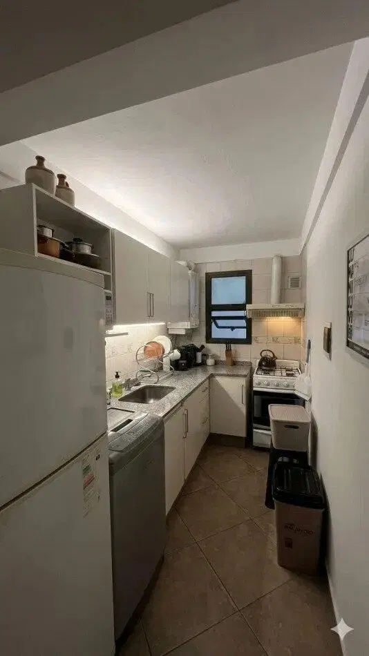 Venta General Paz - Departamento De 1 Dormitorios Frente A La Plaza Alberdi. 5