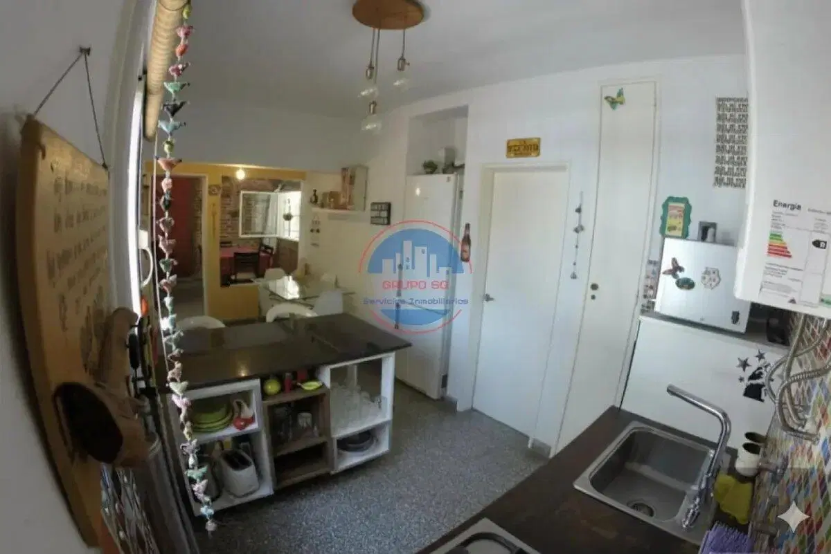 Departamento 2 Dormitorios En Venta - Amoblado. 3