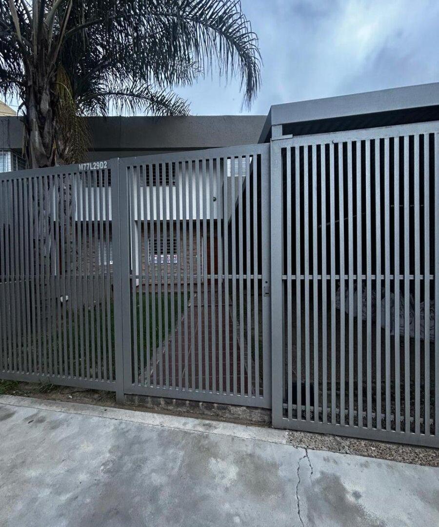 Foto de VENTA Duplex 3 Dormitorios - Nuevo Jardin - Zona Sur., imagen 3