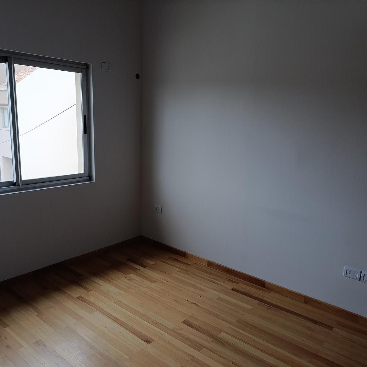Duplex en Venta en 132 e 38 y 39