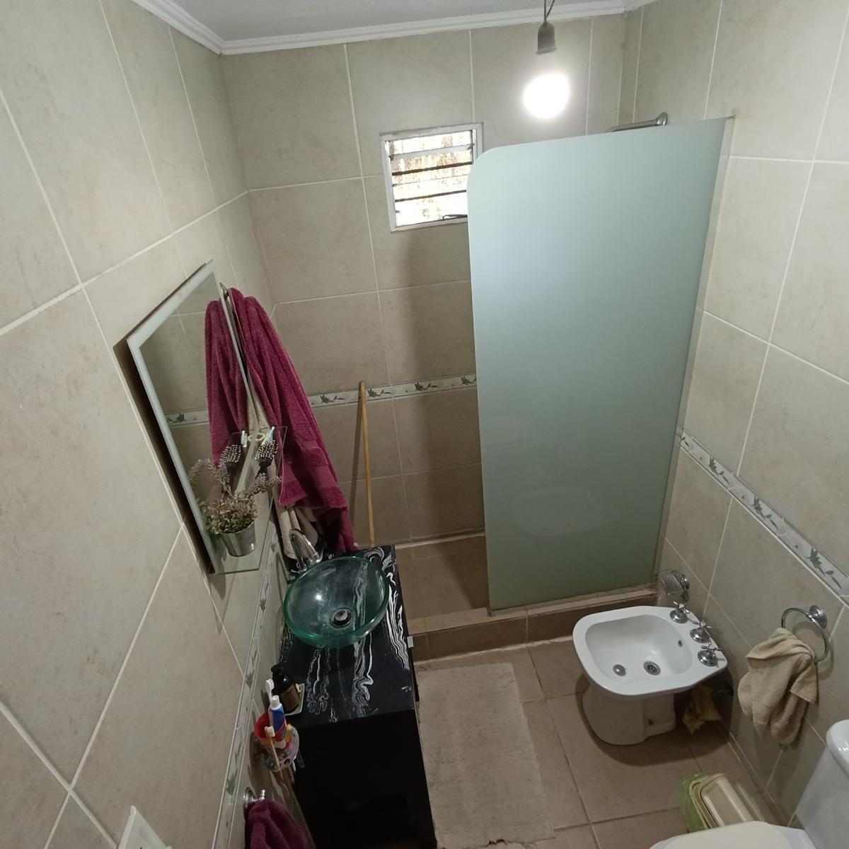Foto de Casa en Venta en 84 y 157. Los Hornos, imagen 4