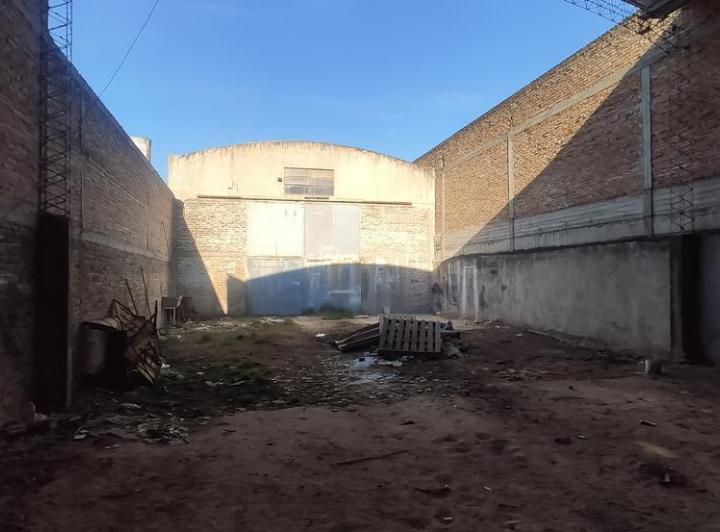 Local - La Plata 3