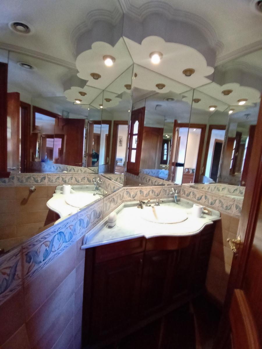Foto de Importante casa en Monte grande con pileta, imagen 4