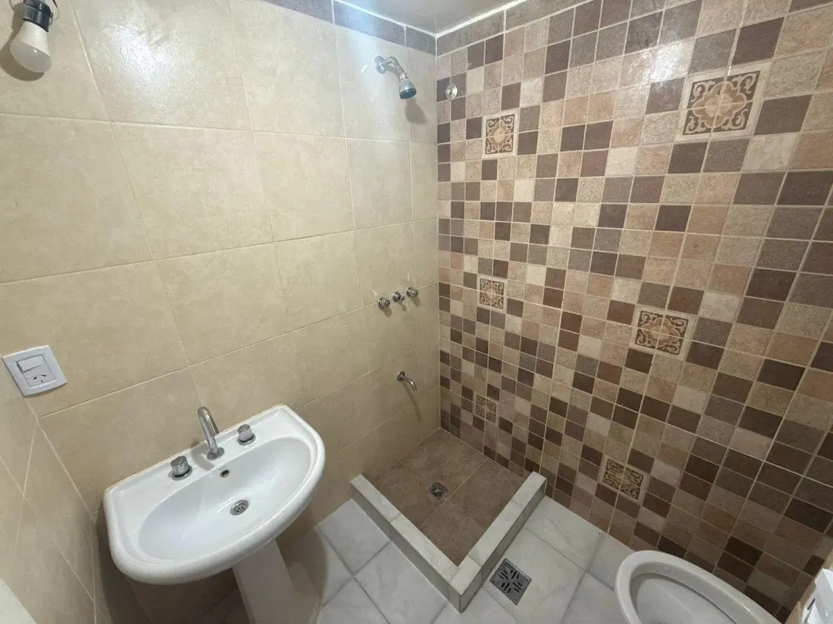 ph/Departamento de 30 m² en alquiler en Gerli 4